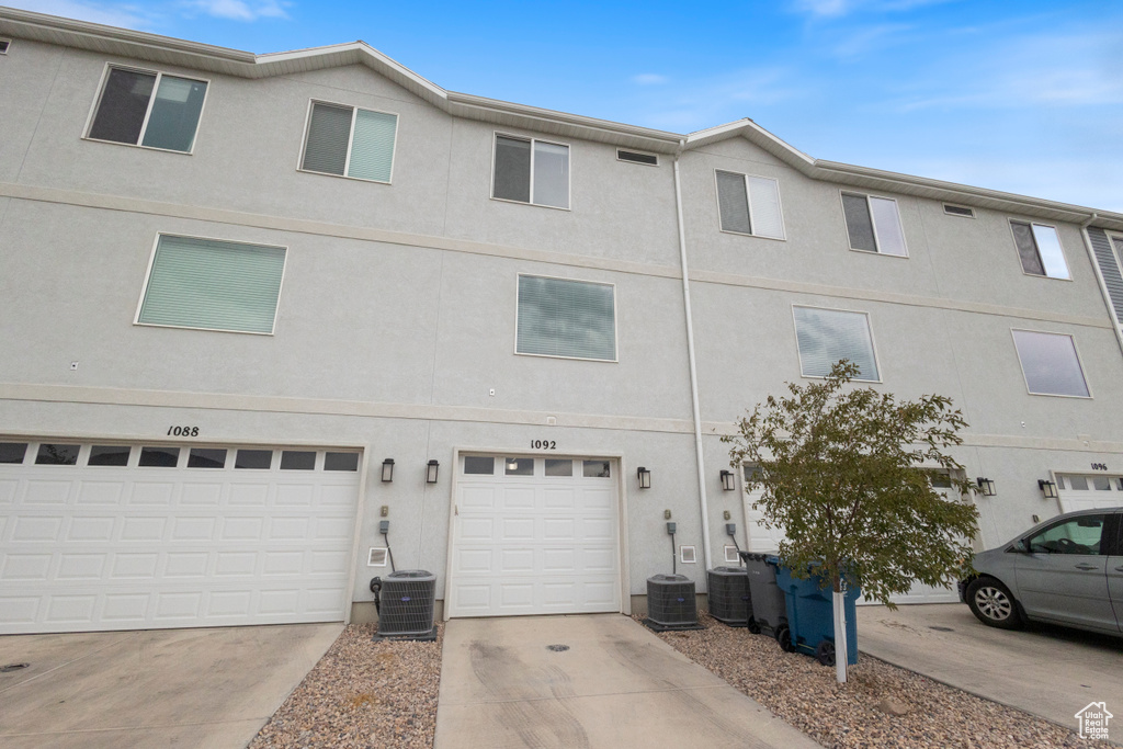 Photo 30 for MLS #2108120 at 1092 E Vessel Ct