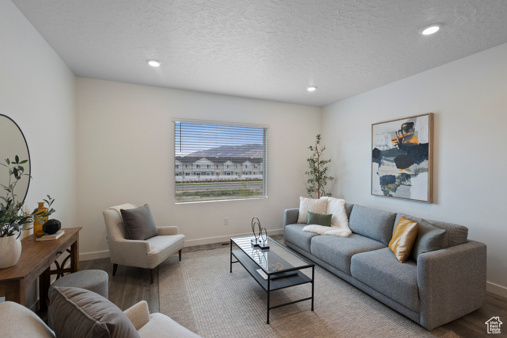 Photo 7 for MLS #2108120 at 1092 E Vessel Ct