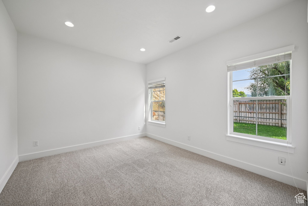 Photo 17 for MLS #2108124 at 238 N River Rd