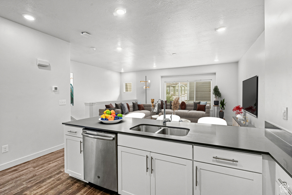1013 W SAPPHIRE PEAK DR Bluffdale, UT 84065