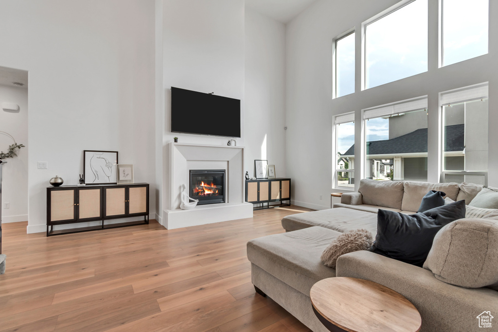6867 W WINDY OAK DR Herriman, UT 84096