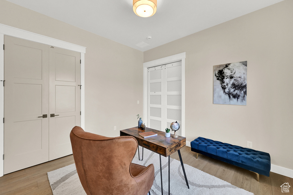 Photo 18 for MLS #2108137 at 553 Center Ave