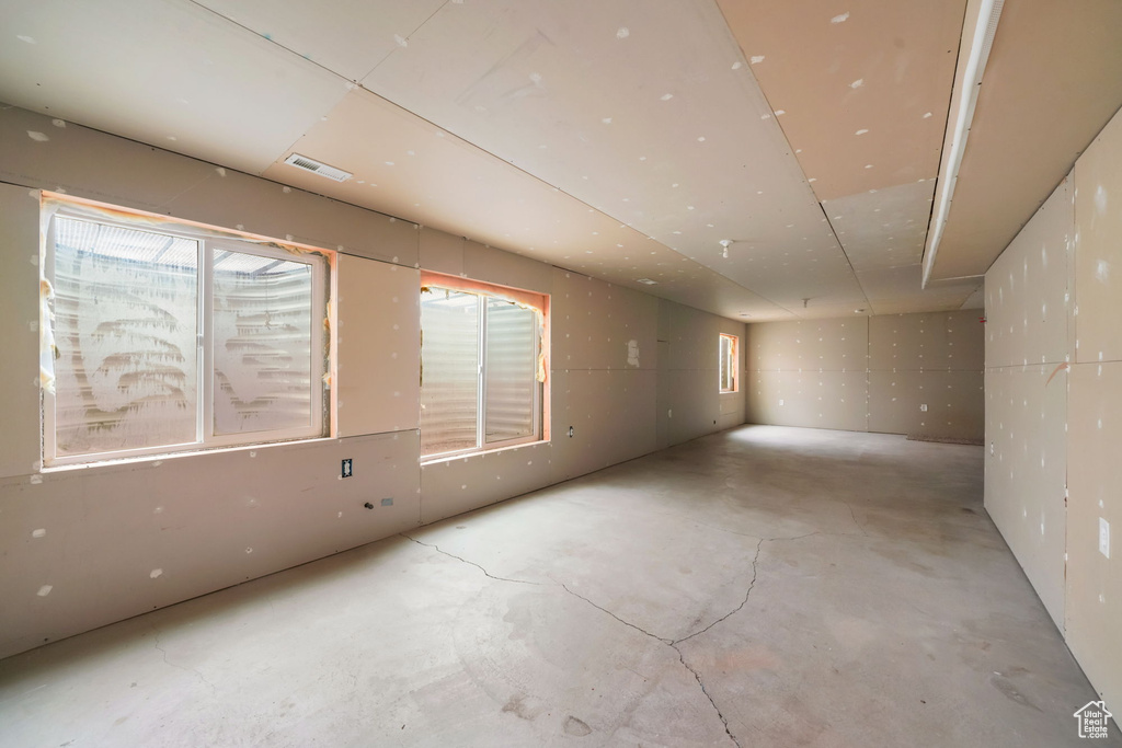 1271 N 100 E Nephi, UT 84648