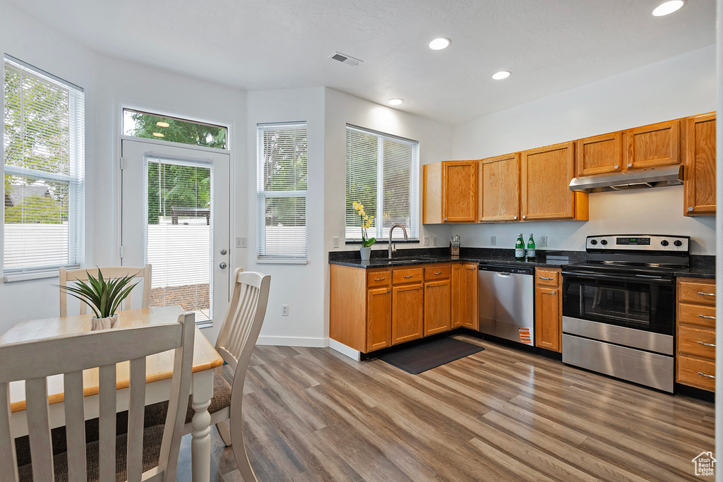 758 N BRADFORD DR North Salt Lake, UT 84054