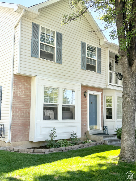 Photo 2 for MLS #2108164 at 66 Southgate Loop