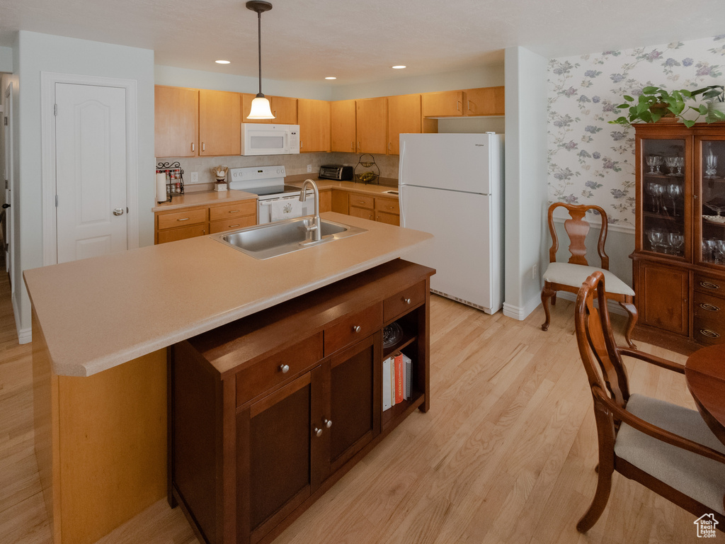 Photo 5 for MLS #2108168 at 8058 S Lismore Ln #304