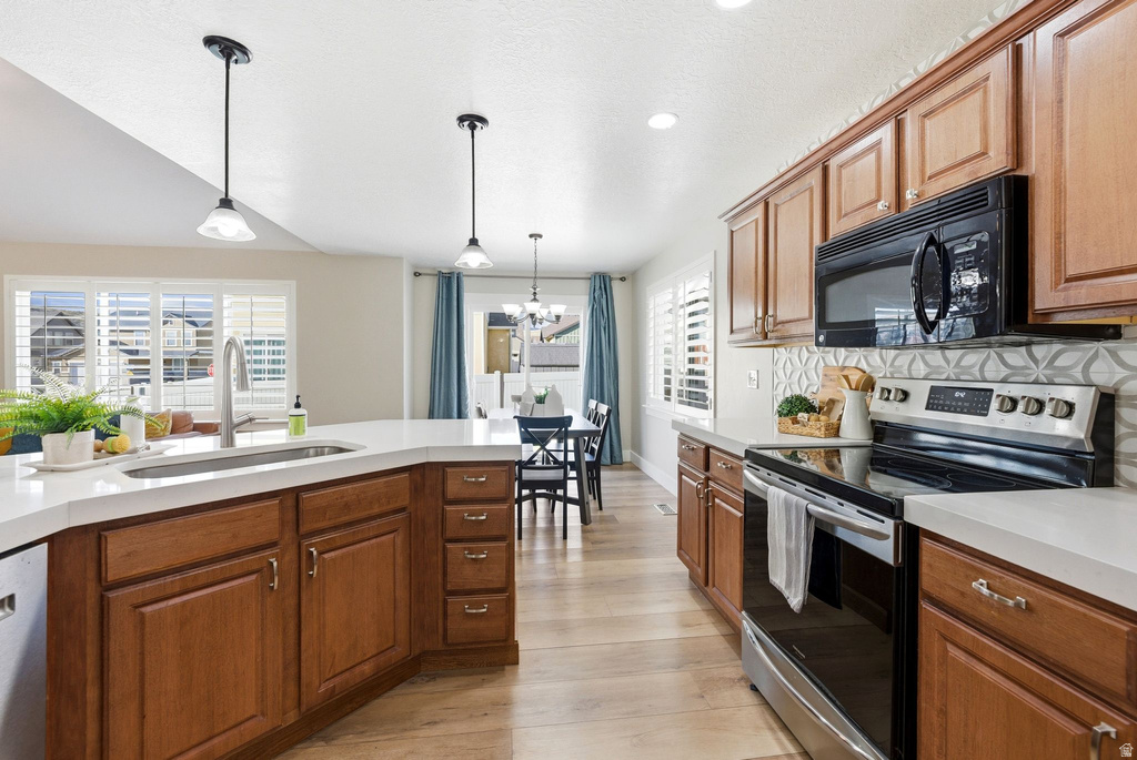 6446 S ORANGE SKY CT West Valley City, UT 84081