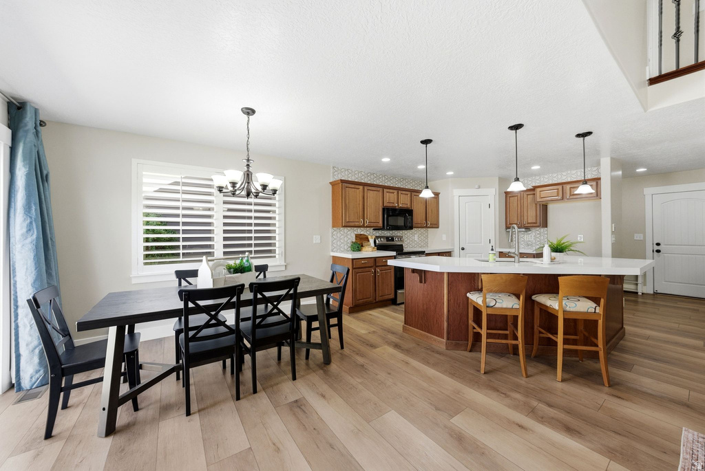 6446 S ORANGE SKY CT West Valley City, UT 84081