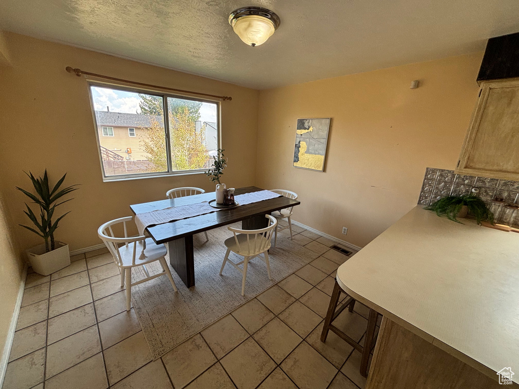Photo 5 for MLS #2108177 at 4946 W Pawnee Dr