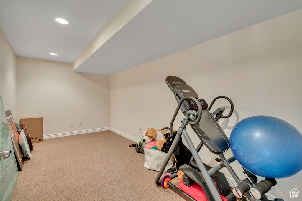 2595 W 650 N Layton, UT 84041