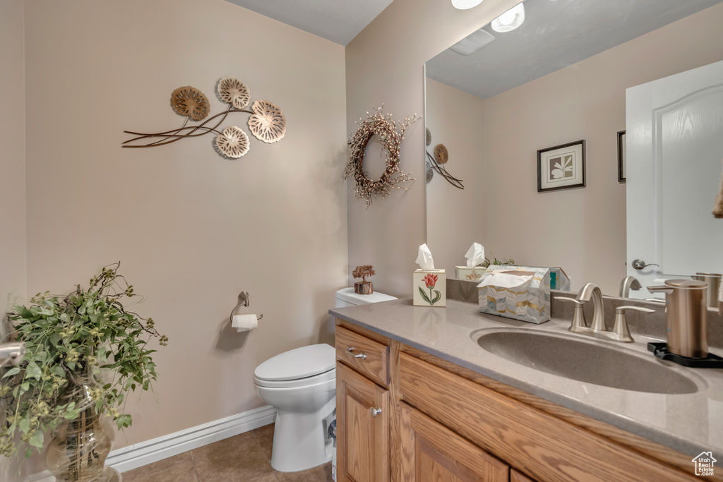 2595 W 650 N Layton, UT 84041