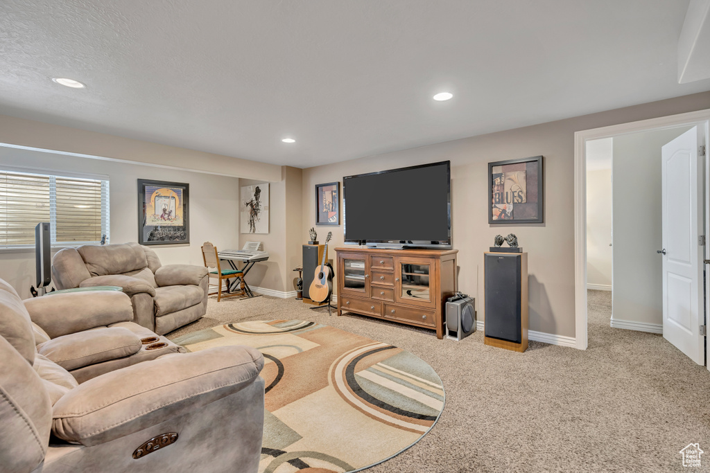 2595 W 650 N Layton, UT 84041