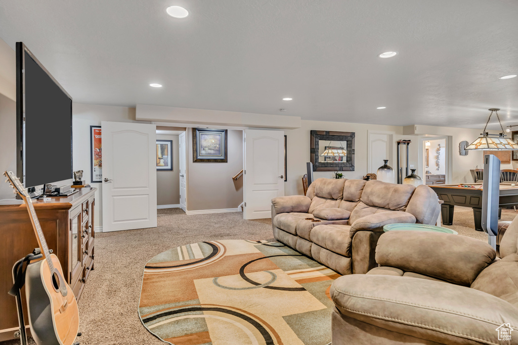 2595 W 650 N Layton, UT 84041