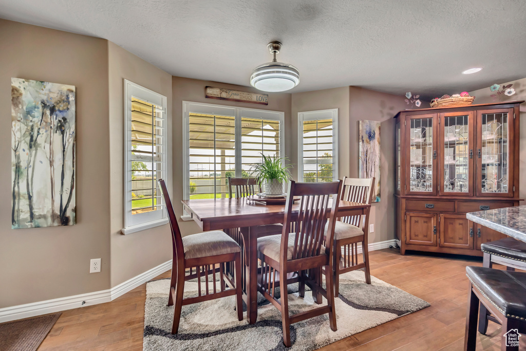 2595 W 650 N Layton, UT 84041