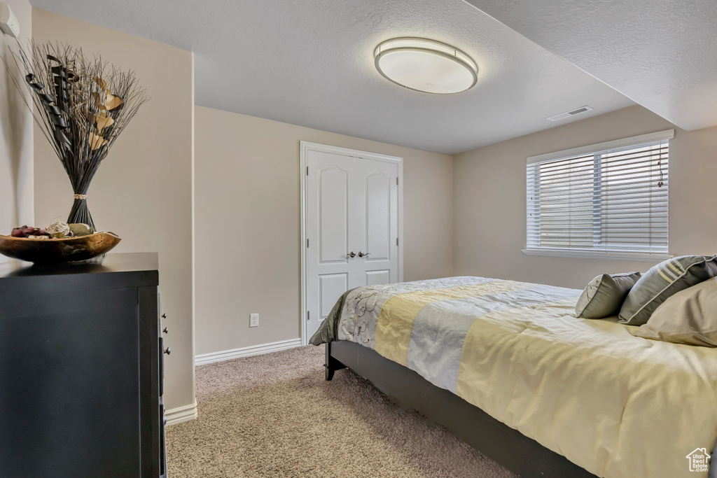 2595 W 650 N Layton, UT 84041