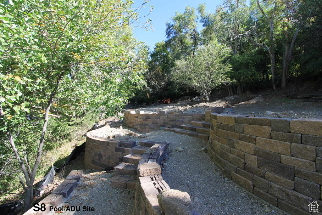 Photo 10 for MLS #2108197 at 2950 E Hillsden Dr