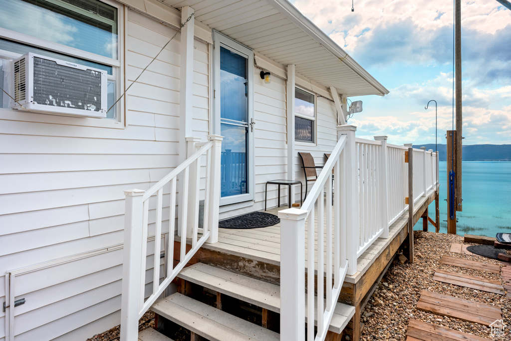 3184 S NINA LOOP Garden City, UT 84028
