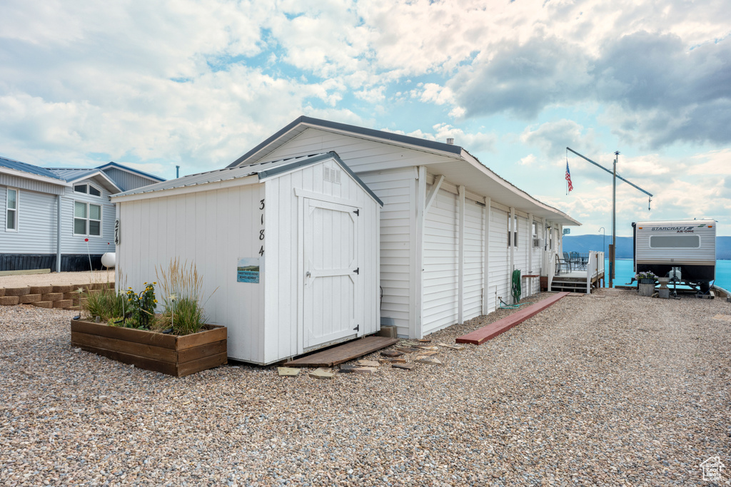 3184 S NINA LOOP Garden City, UT 84028