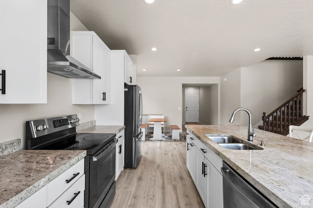 Photo 3 for MLS #2108205 at 1724 N Pintail Cv