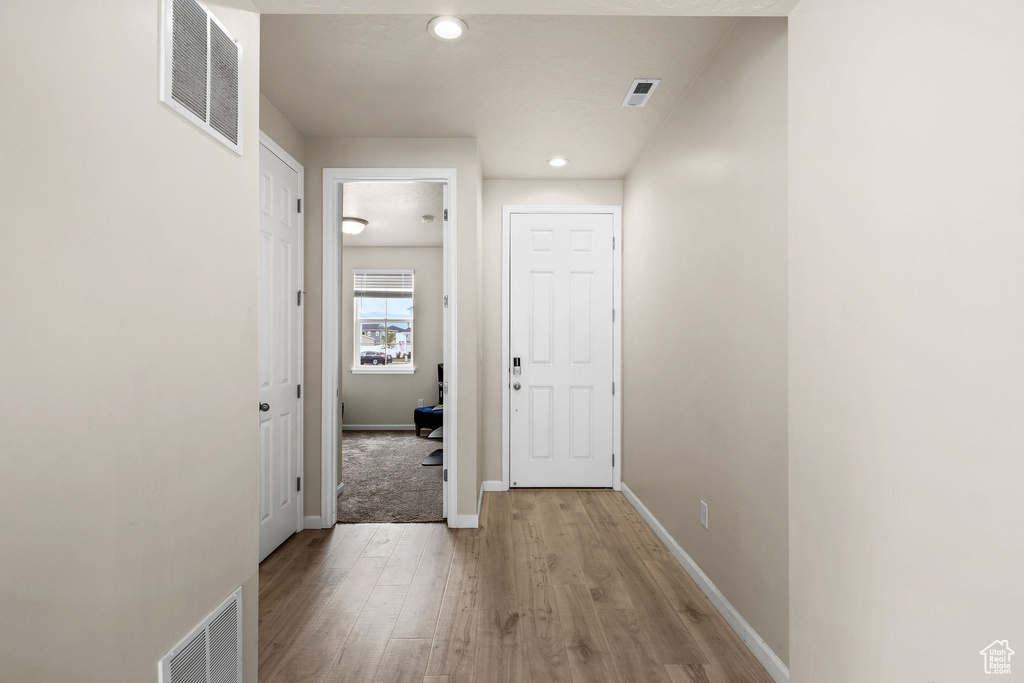 Photo 12 for MLS #2108205 at 1724 N Pintail Cv