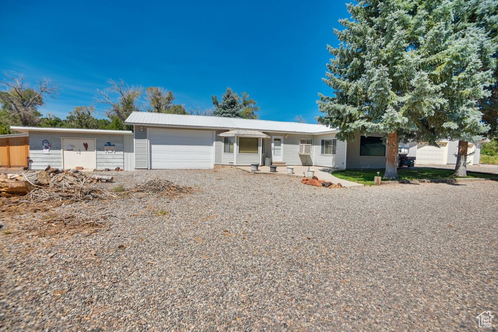 Photo 46 for MLS #2108210 at 2373 E 190 Navajo Trl