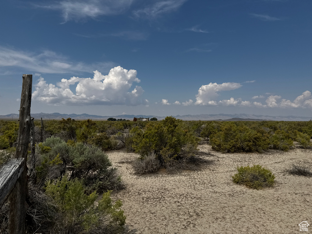 1087  OLD LINCOLN HWY Skull Valley, UT 84029