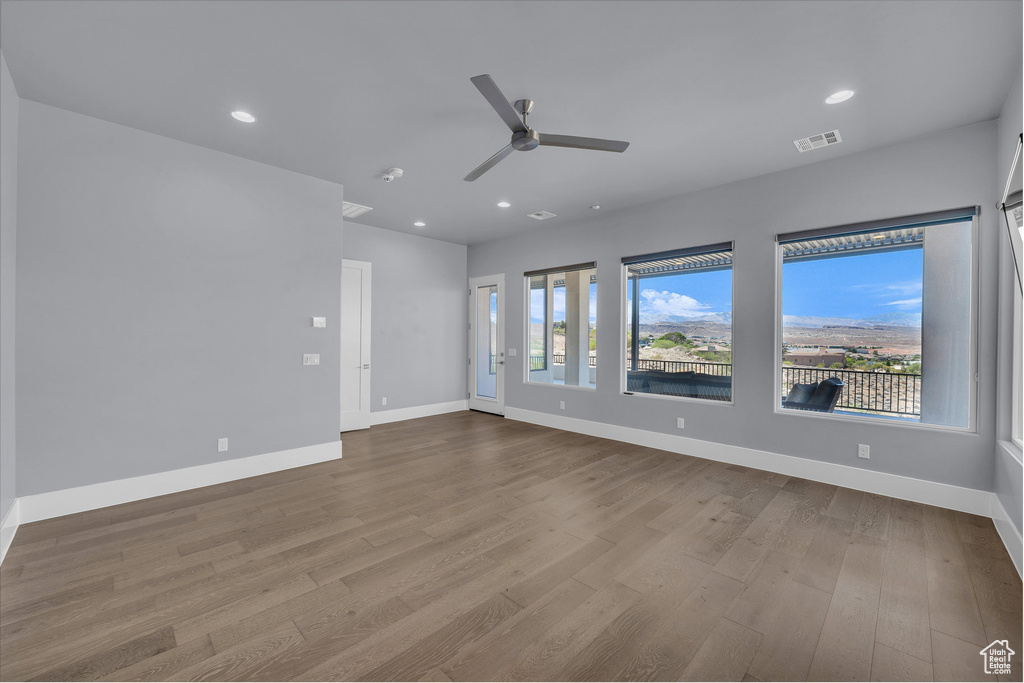 Photo 30 for MLS #2108230 at 284 W Sir Monte Dr