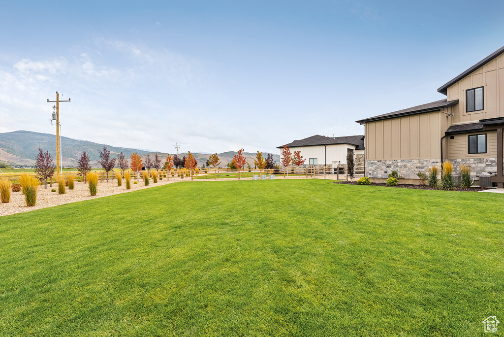 Photo 39 for MLS #2108237 at 981 Hart Loop