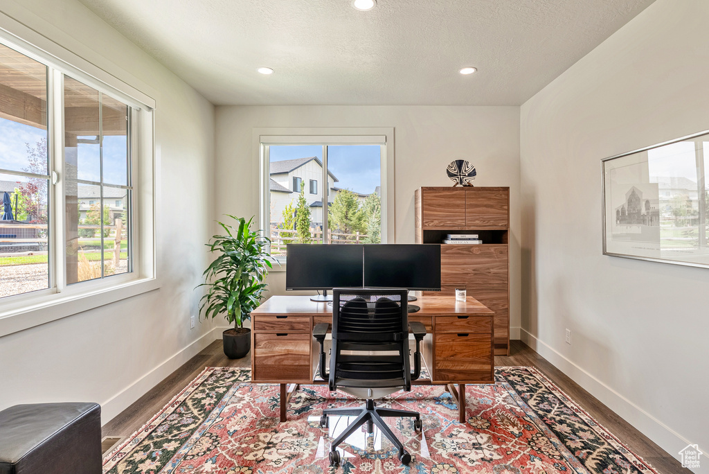 Photo 9 for MLS #2108237 at 981 Hart Loop