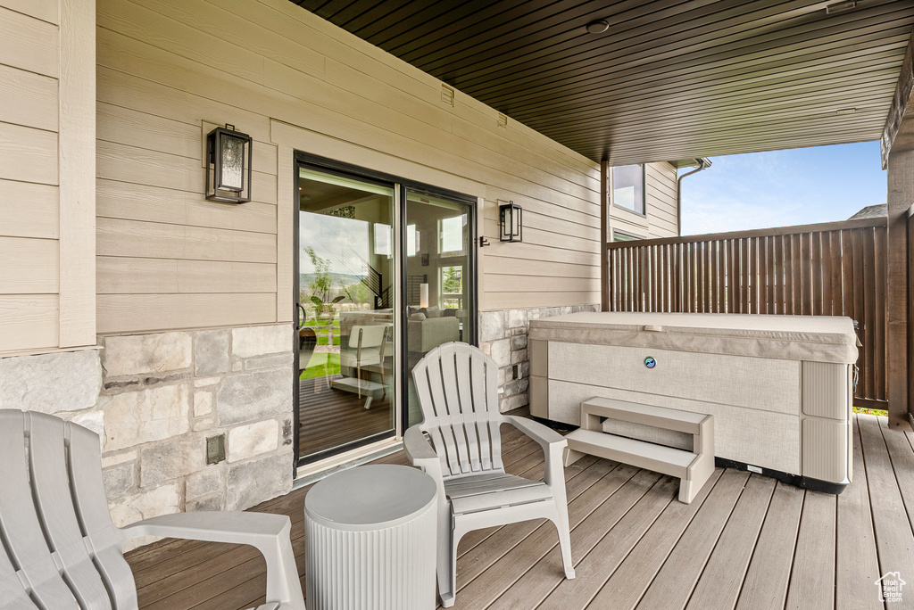 Photo 37 for MLS #2108237 at 981 Hart Loop