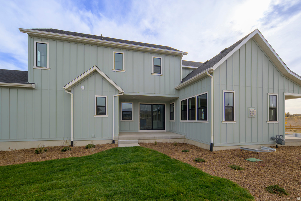 7068 W TERRAIN RD #163 West Jordan, UT 84081