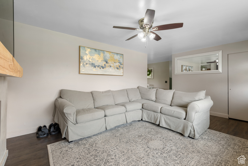 Photo 8 for MLS #2108244 at 4533 S 2075 West