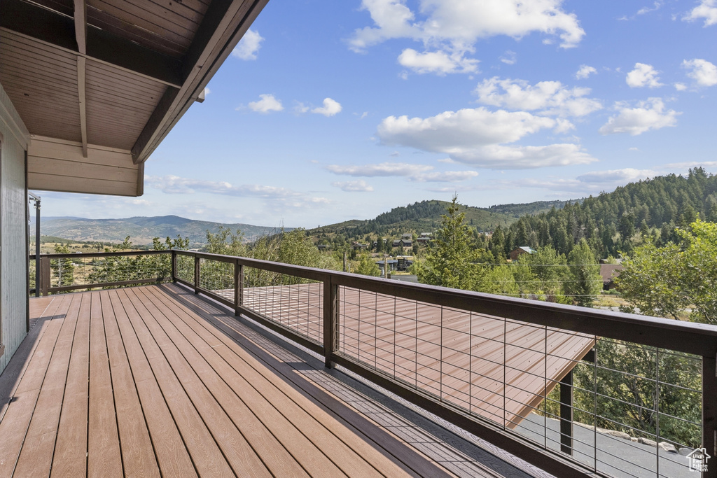 Photo 14 for MLS #2108247 at 355 Woodland Dr