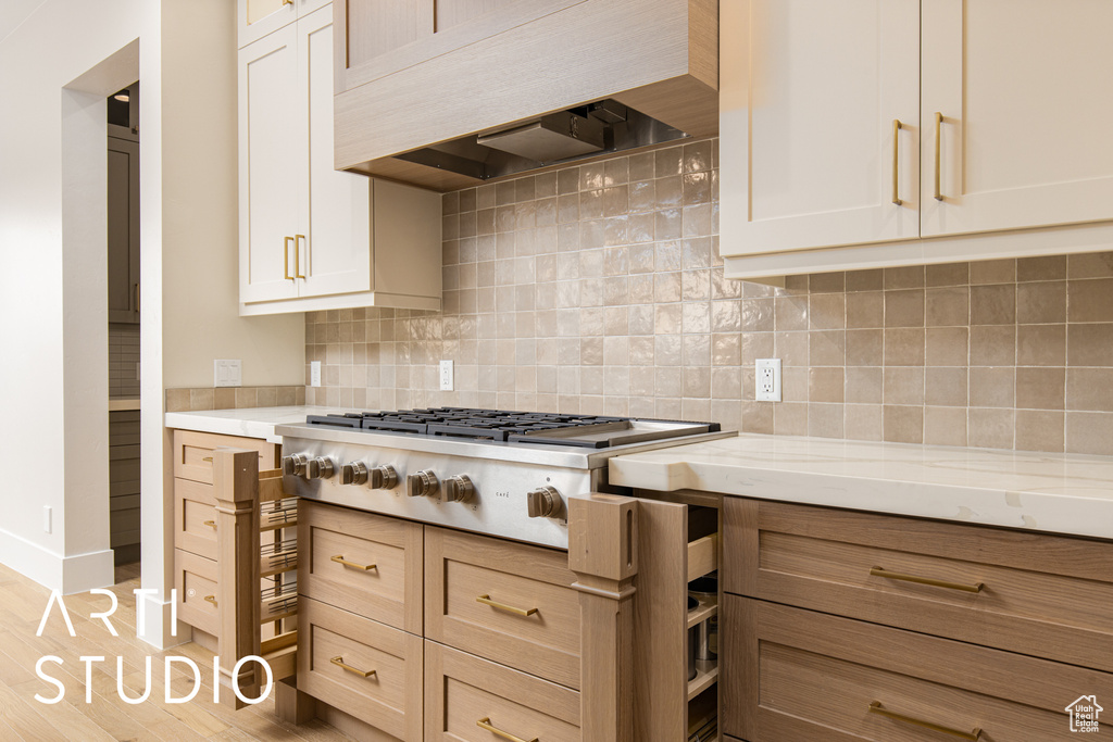 Photo 12 for MLS #2108249 at 2715 E Moorland Dr