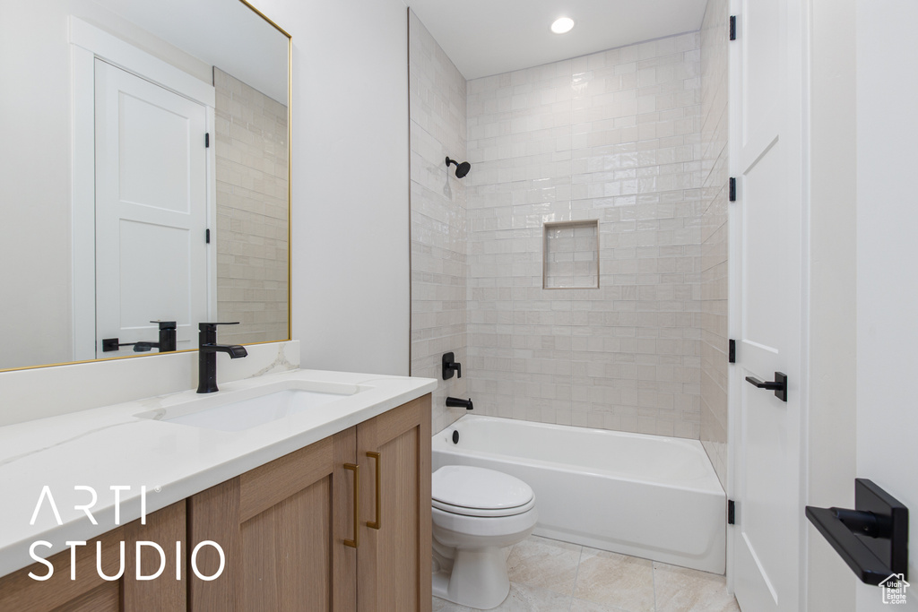 Photo 38 for MLS #2108249 at 2715 E Moorland Dr