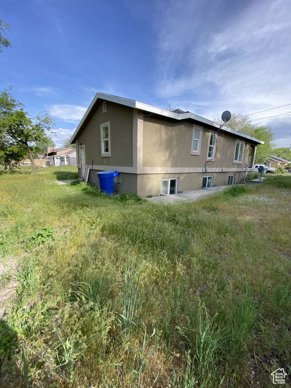 1670 W CRYSTAL AVE West Valley City, UT 84119