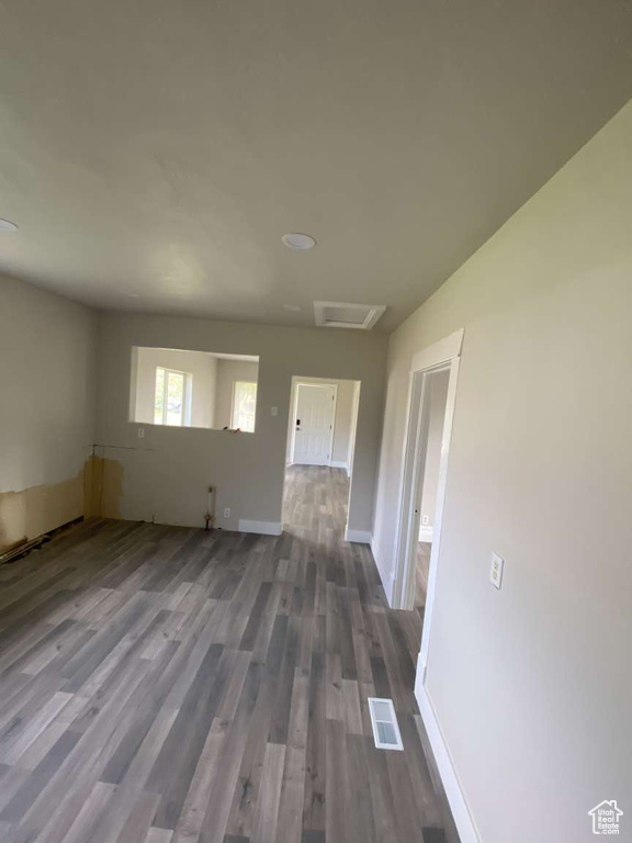 1670 W CRYSTAL AVE West Valley City, UT 84119