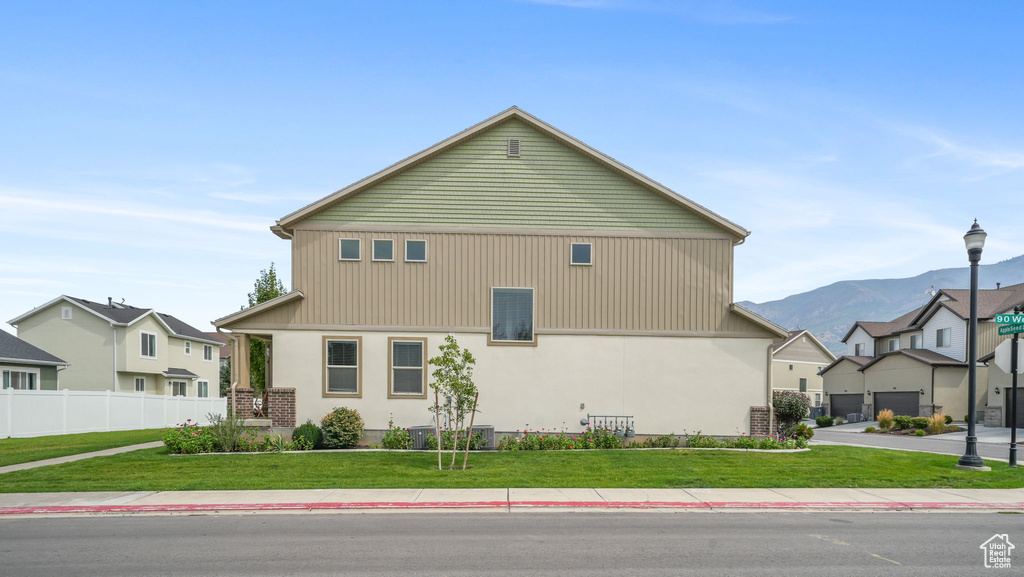 Photo 30 for MLS #2108259 at 894 N Apple Seed Ln