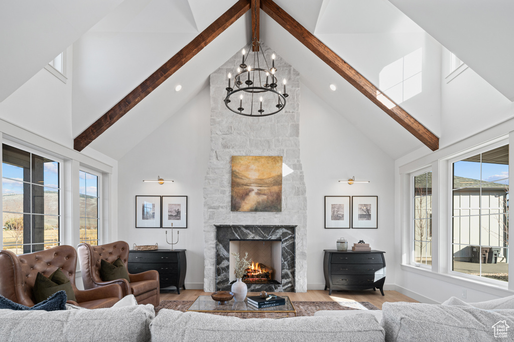 Photo 6 for MLS #2108275 at 937 Hart Loop