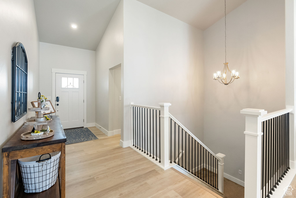 Photo 5 for MLS #2108290 at 993 E 270 South