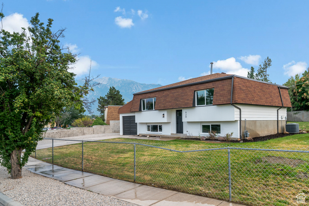 Photo 20 for MLS #2108306 at 920 E Violet Dr