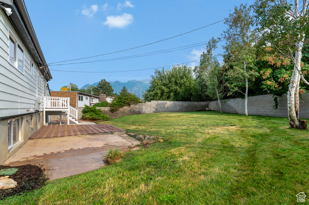 Photo 19 for MLS #2108306 at 920 E Violet Dr
