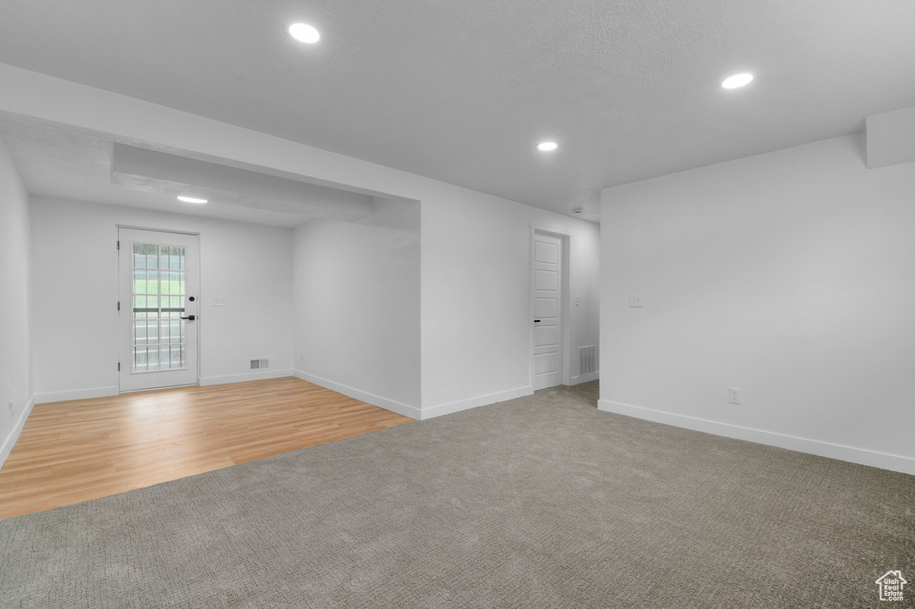 Photo 13 for MLS #2108306 at 920 E Violet Dr