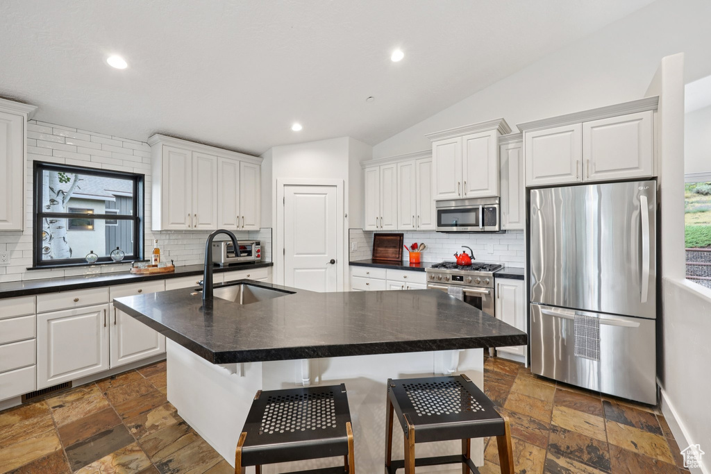 Photo 9 for MLS #2108315 at 12472 Ross Creek Dr