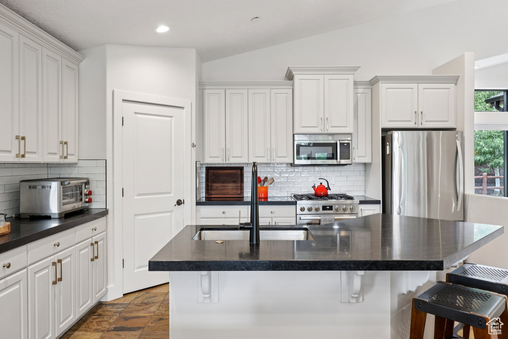 Photo 10 for MLS #2108315 at 12472 Ross Creek Dr