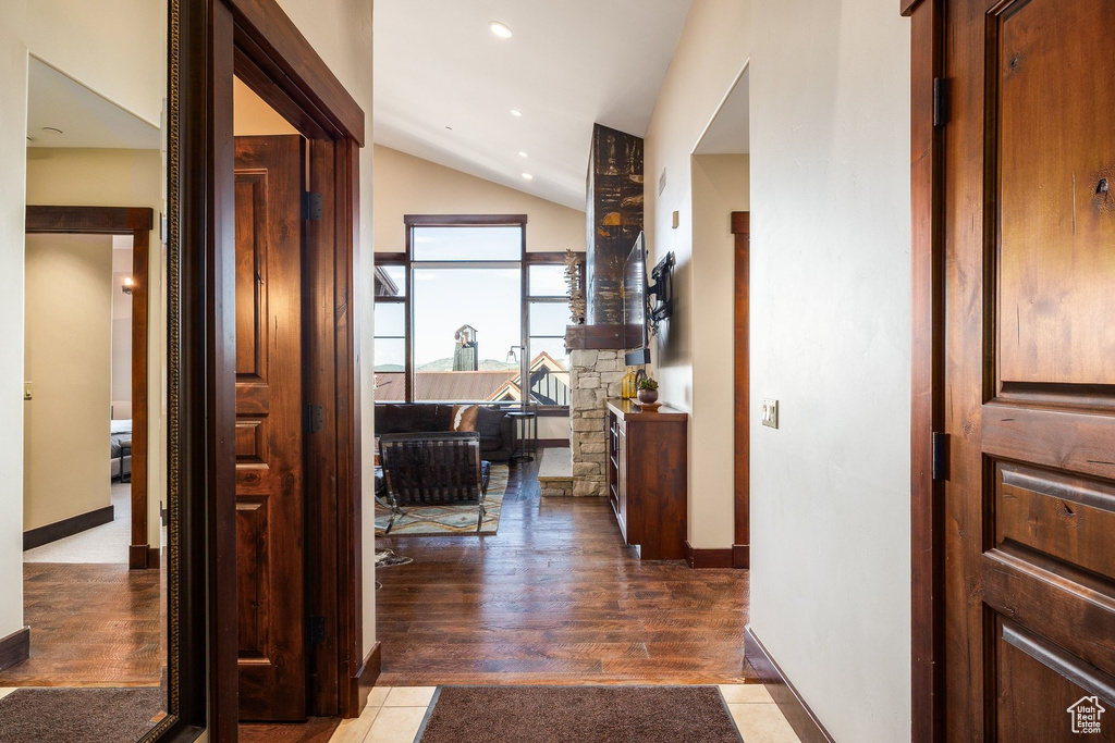 1825 THREE KINGS DR photo 3