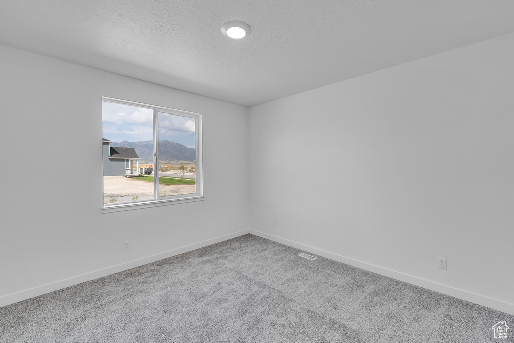 Photo 9 for MLS #2108329 at 1192 N Horseshoe Way #505