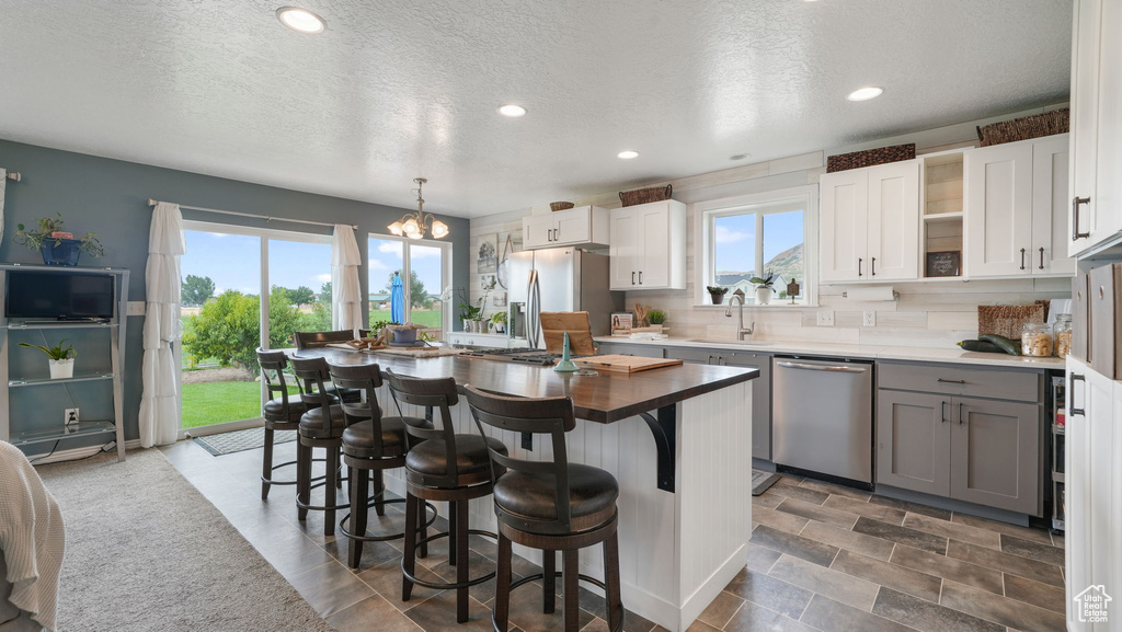 Photo 11 for MLS #2108334 at 542 W 1870 South