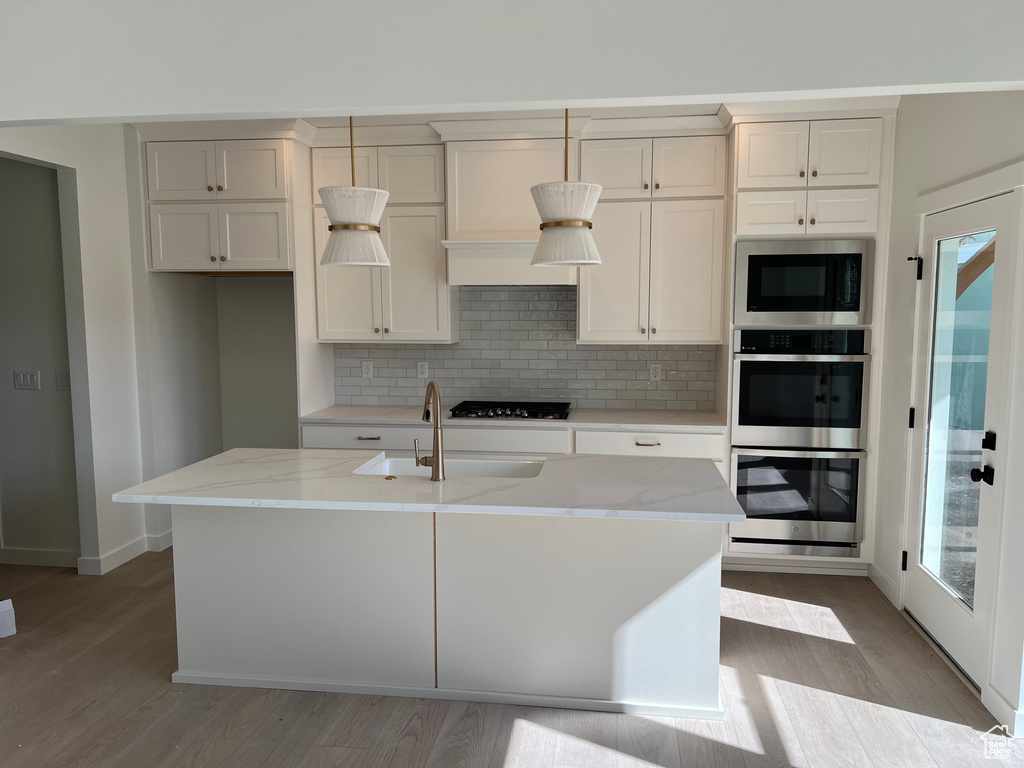 6976 W LAKE AVE South Jordan, UT 84009