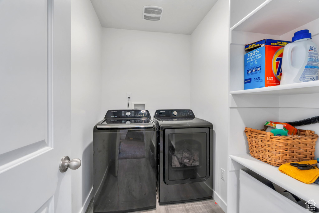574 N WINDING RIVER AVE Lehi, UT 84048